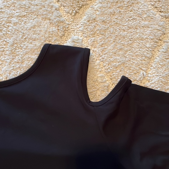 Black short sleeve dress. Size XL - Picture 9 of 9